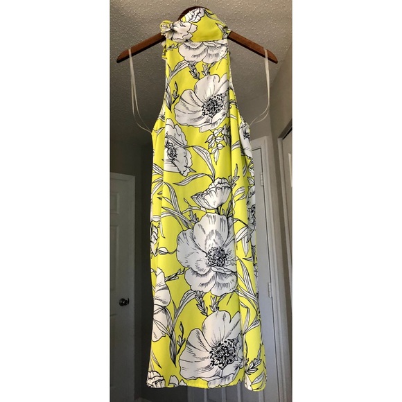 Lush Bright Yellow Floral Dress - Picture 3 of 5